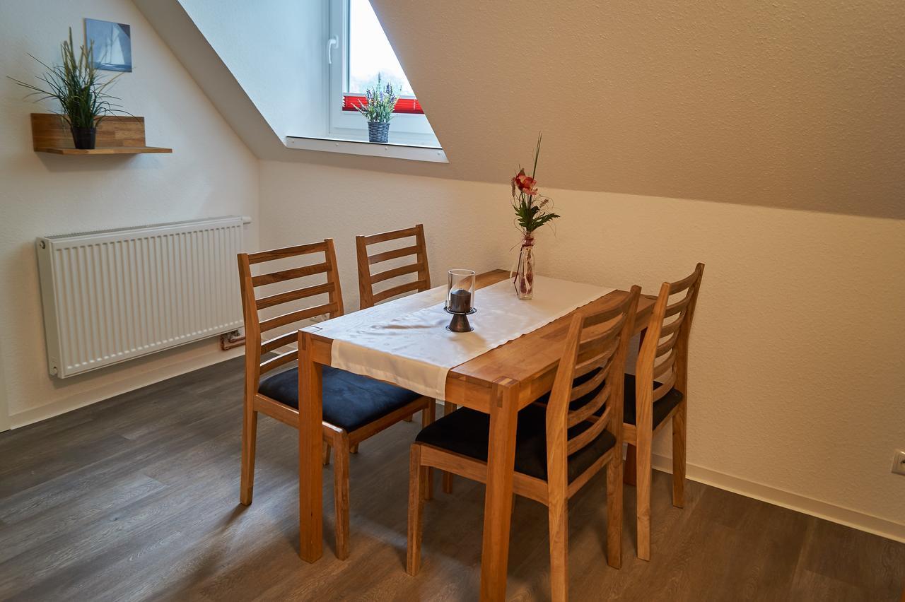 Bredeneeker Gasthaus Rastorf Екстериор снимка