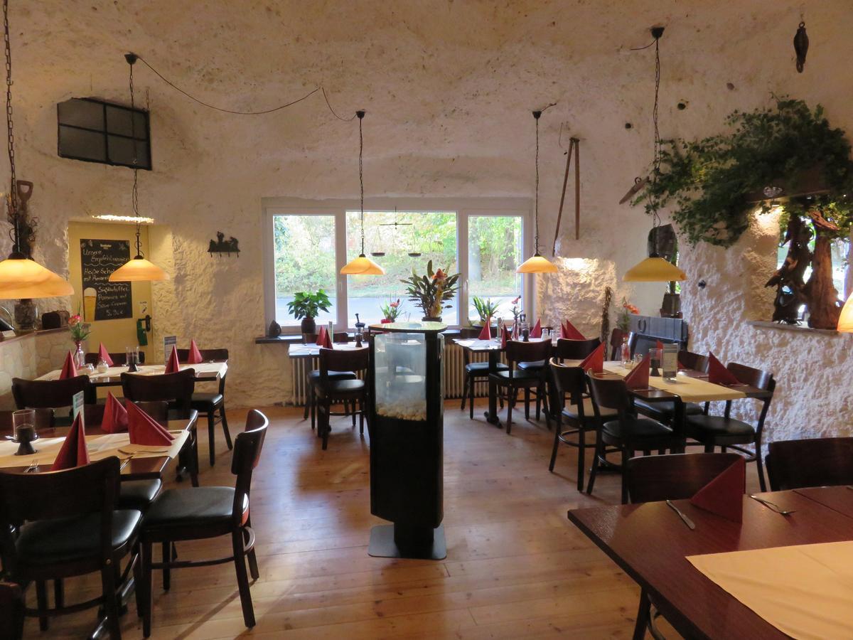 Bredeneeker Gasthaus Rastorf Екстериор снимка